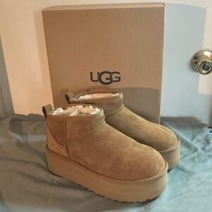 UGG CLASSIC ULTRA MINI PLATFORM Chestnut 8 NIB 8